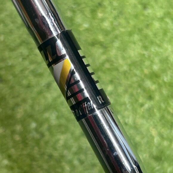 Driving Iron 21º by Dynacraft RH 40" Regular Flex Steel Shaft - Picture 9 of 13